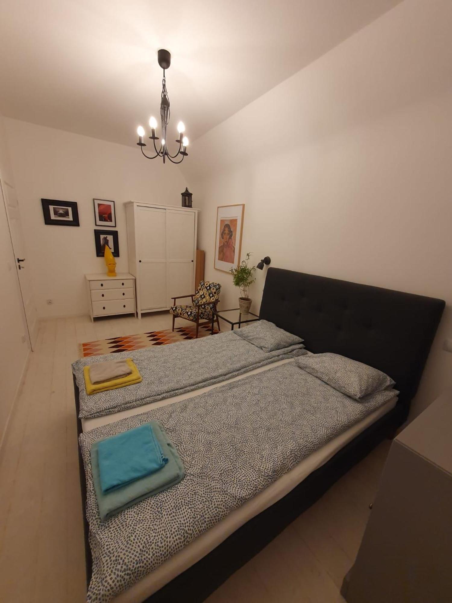 Old Town Dluga Apartment กดัญสก์ ภายนอก รูปภาพ